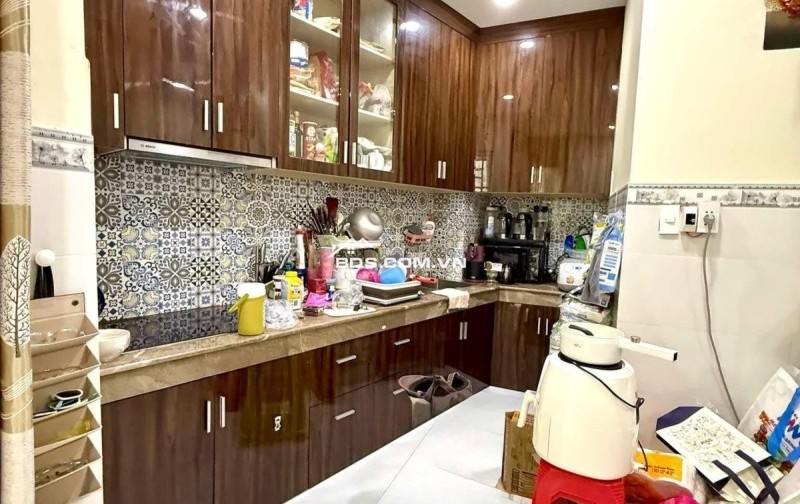 Bán nhà 5 Tầng, mới đẹp Phạm Văn Hai, P.3 Tân Bình, 58m2, 6PN Hoàn Công Đủ. Chỉ nhỉnh 7 tỷ